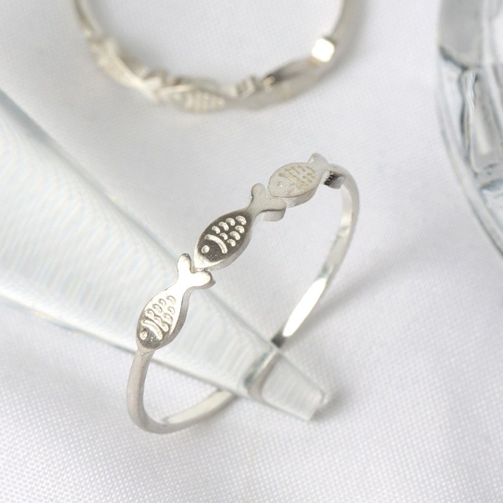 오로프 순은 925 큰 호수 물고기 (21~27호) 행운 재물 수능 소원성취 열손가락 가드링 은반지 29,700원