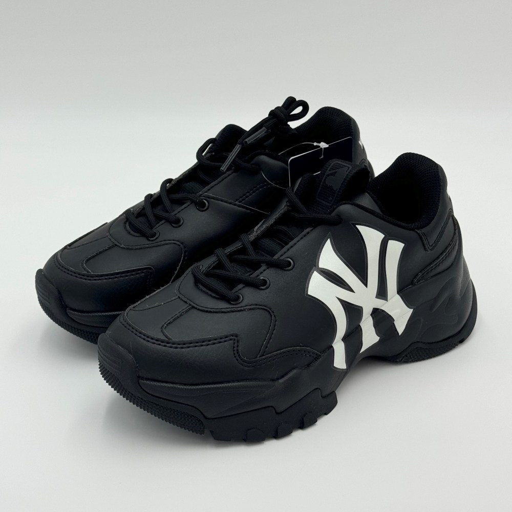 [백화점매장판] MLB 운동화 런닝화 빅볼 청키 A 뉴욕 양키스 블랙 3ASHC104N-50BKS 119,000원