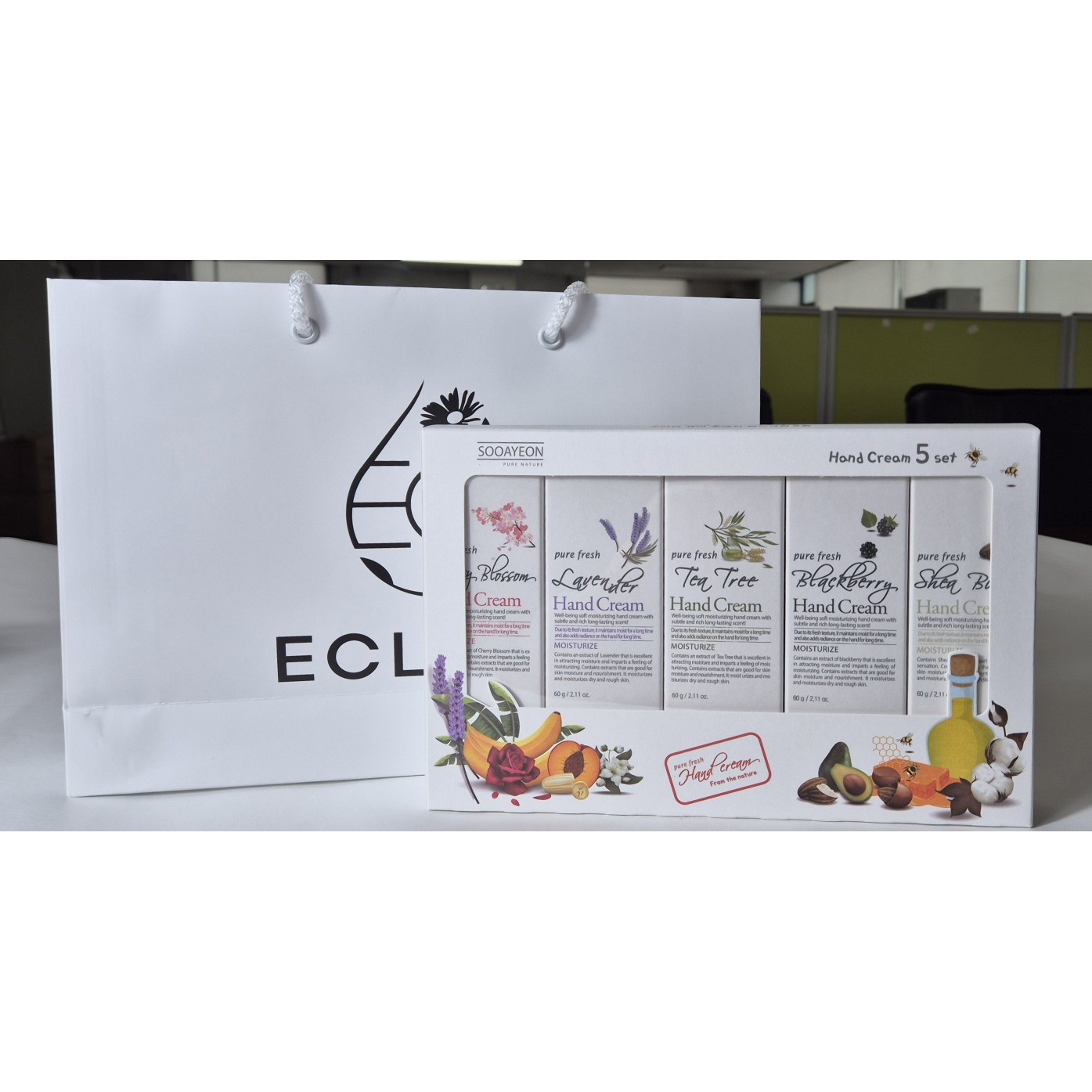 수아연 핸드크림 5종 세트 ( 라벤더60g, 티트리 60g,체리블라섬 60g, 블랙베리 60g , 시어버터 60g 각 1개), 1개 7,900원