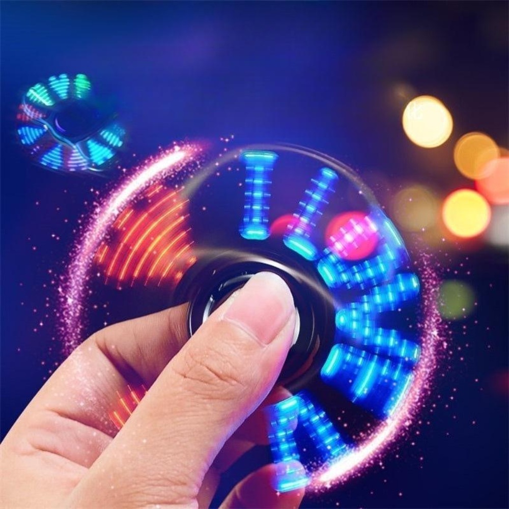 자이로 스피너 핑거 라이터 충전식 18색 LED조명 16,000원