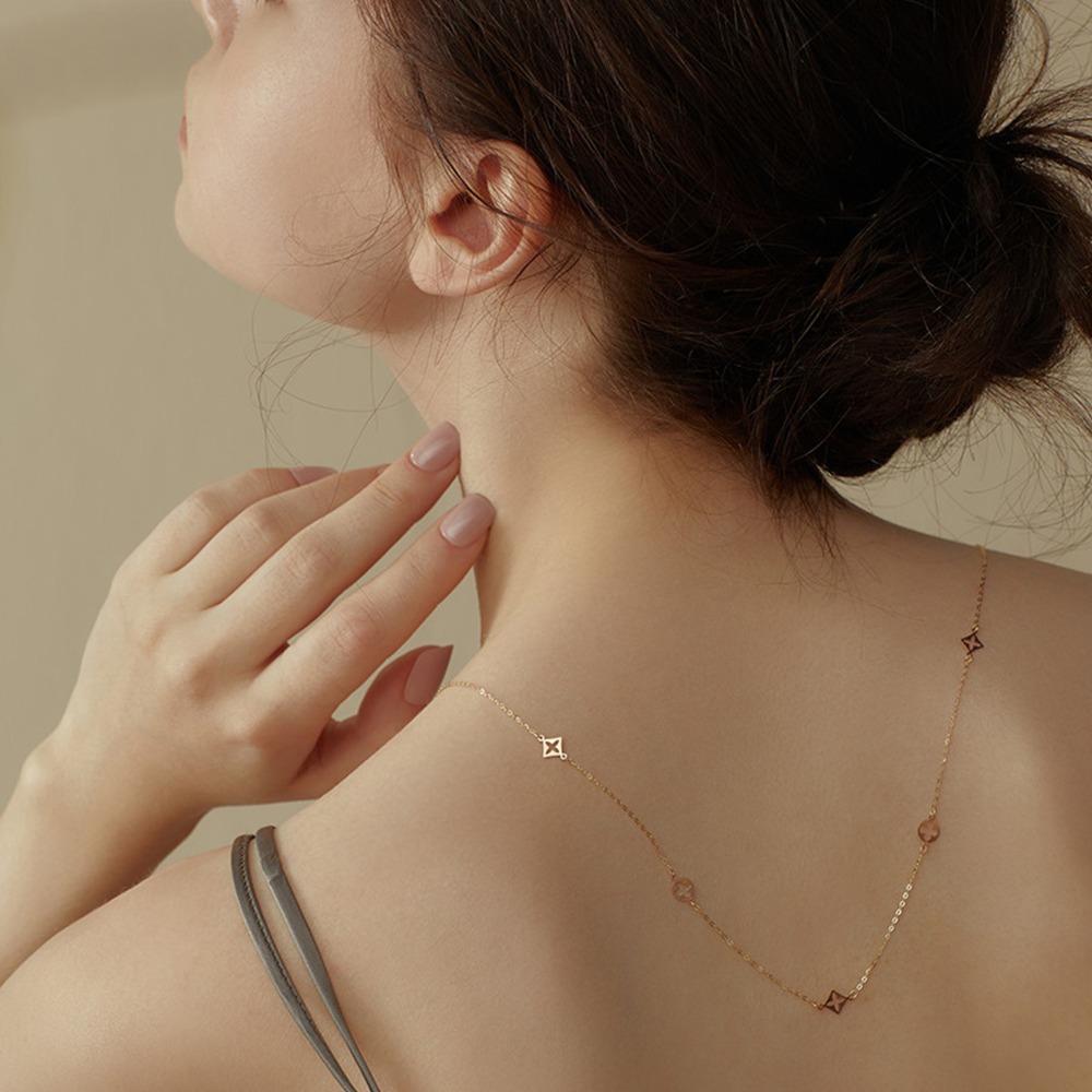 펠리체골드 14K 트윙클 컬렉션 목걸이(+선물포장) 골드 체인 금 선물추천 부모님선물 심플 모던 선물 유니크 데일리 한줄 사각 기념일 고급 레이어드 318,360원