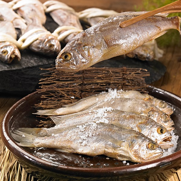 통째로먹는 영광법성포굴비 70미 추석명절 선물세트 영광 햇굴비 참조기 보리굴비 구이 조림 59,800원