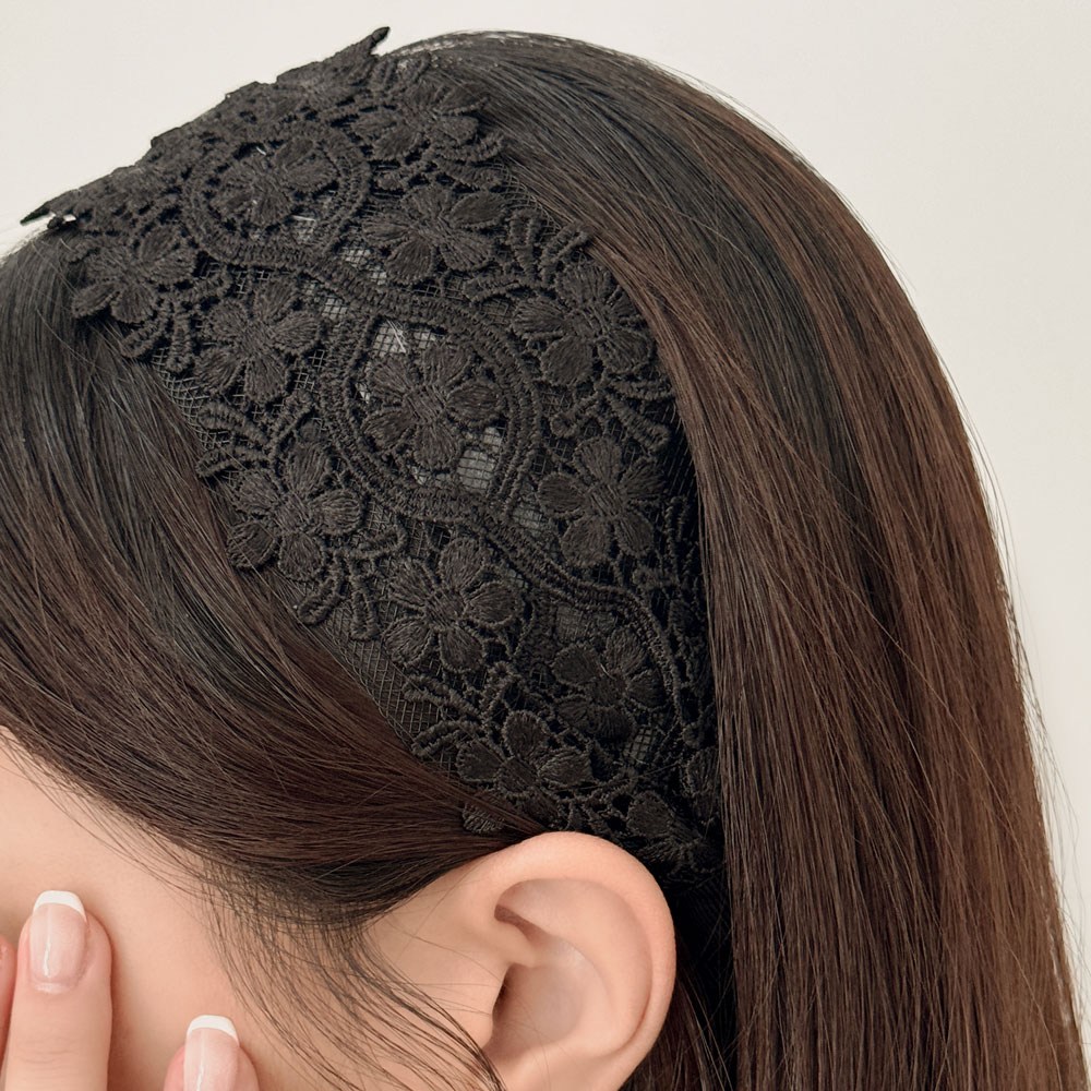 블랙 레이스 와이드 헤어밴드 A타입 여성 머리띠 데일리 하객룩 온리유 17,500원