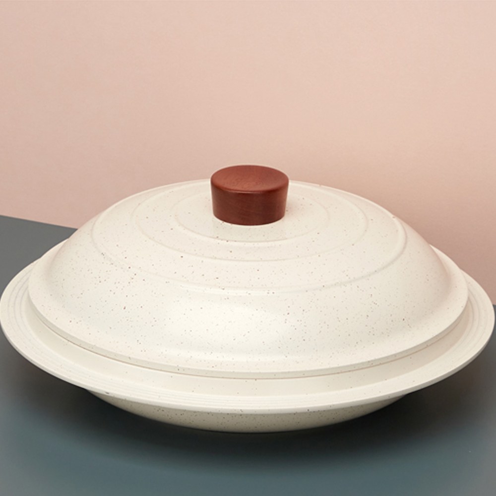 비자트 IH 세라믹 코팅 전통 가마솥 28cm 인덕션가능 49,000원