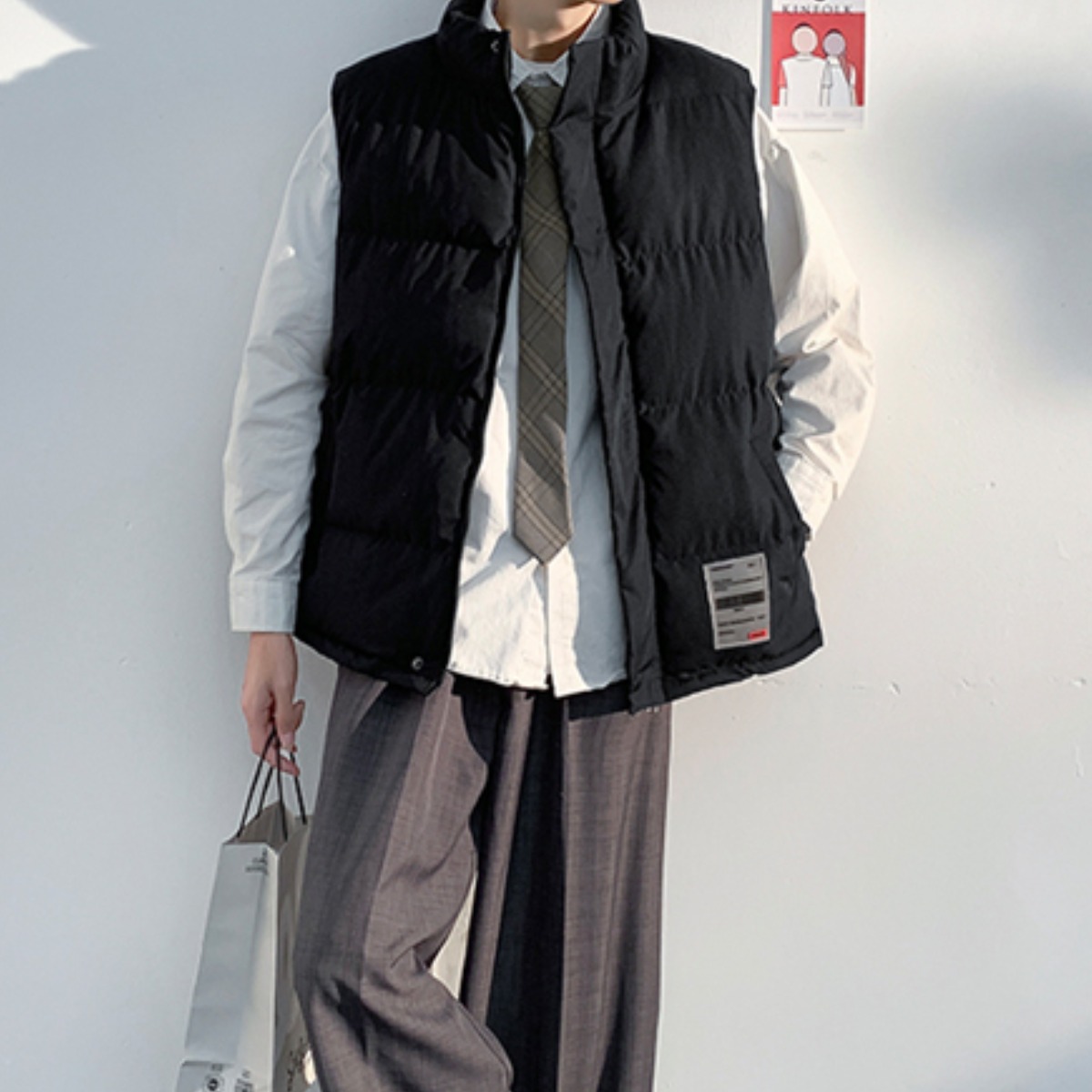 킹앤조이 아배크 오버핏 캐주얼 패딩 조끼 66,800원