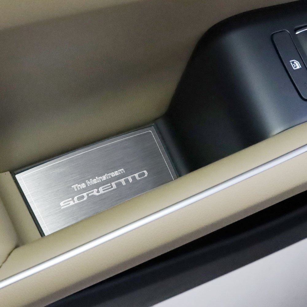 카우라 쏘렌토 하이브리드 호환 도어포켓 패드 몰딩 용품 37,000원