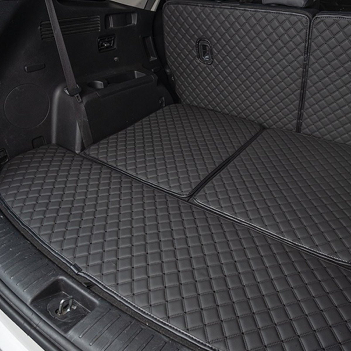 하이퀄리티 퀄팅 트렁크매트 올란도 / 쉐보레, 블랙x블랙 38,000원