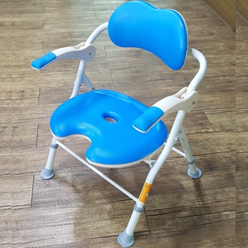 국산 노인 접이식 목욕의자 어르신 병원 환자 샤워의자 욕실의자 장애인 고령자용 휴대용 요양원 가정용 의료용 환자용 노인 장기요양 복지용구 실버용품 요양등급 어르신용품 14,130원