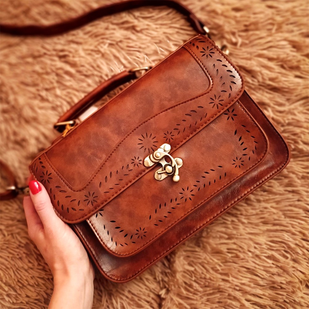 에코수시 할로우 메신저백 데일리 크로스백 여성 손가방 미니백 116,400원