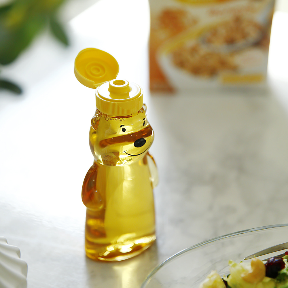 키친코디 곰돌이소스통 5개 180ml 360ml 곰돌이보틀 안새는 캠핑 양념통 꿀통 휴대용양념통 음료보틀공병 꿀소분용기 캠핑오일통 튜브꿀병 케찹통 케첩통 마요네즈통 밀폐시럽통 6,170원