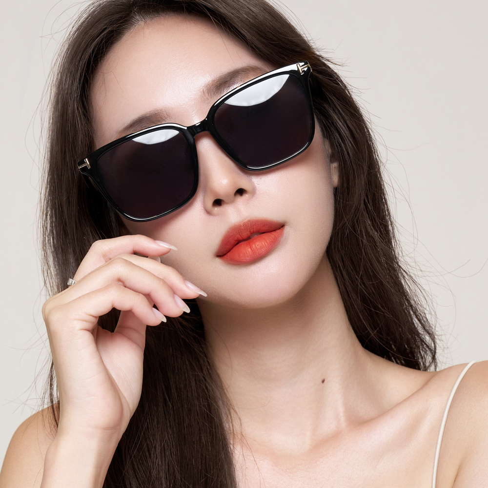 누엘레맨 누엘레멘 빅사이즈 오버핏 사각 뿔테 데일리 기본 패션 선글라스 29,900원