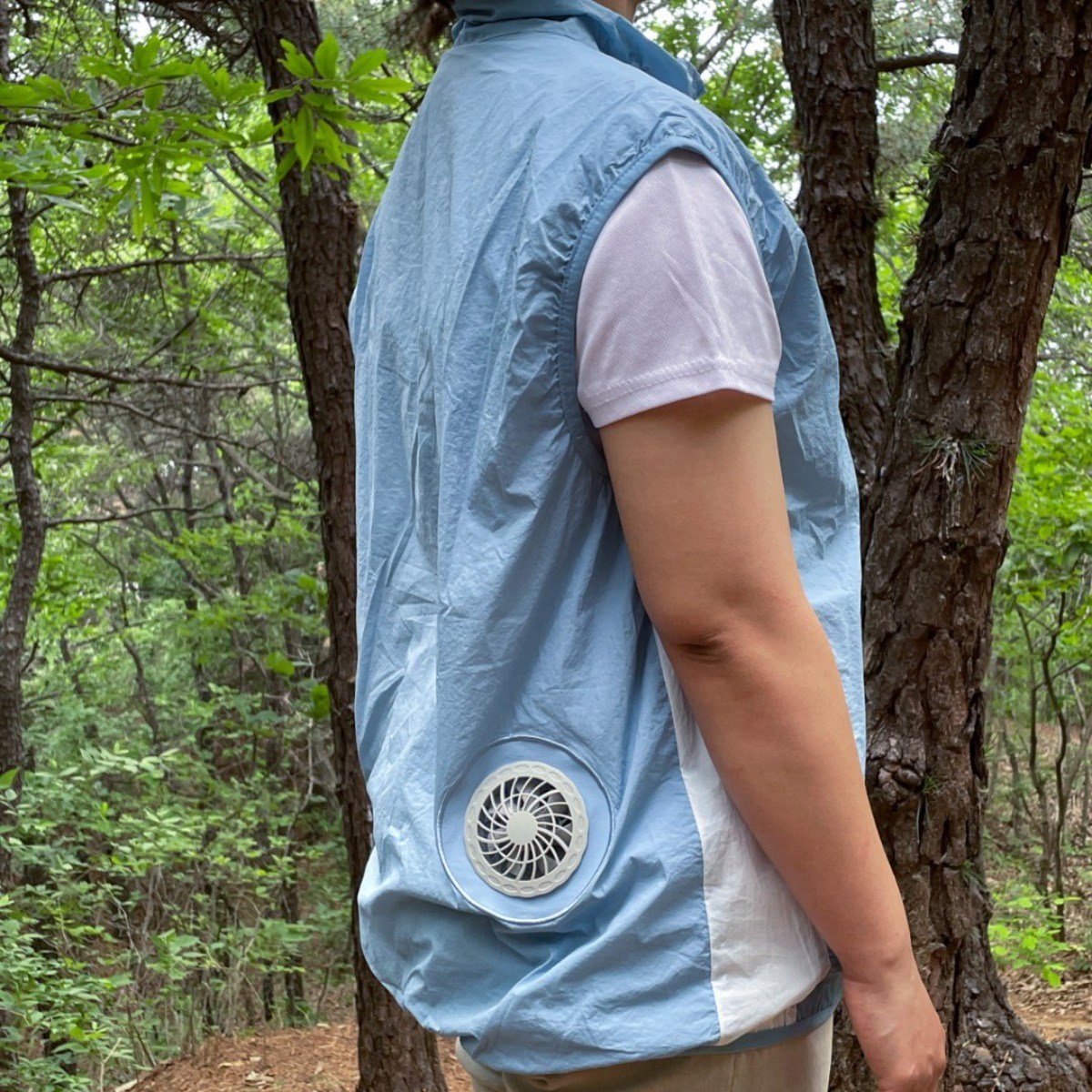 틴코어 선풍기 쿨링 조끼 냉풍 얼음 아이스 바람 여름 작업복 배터리 세트 94,500원